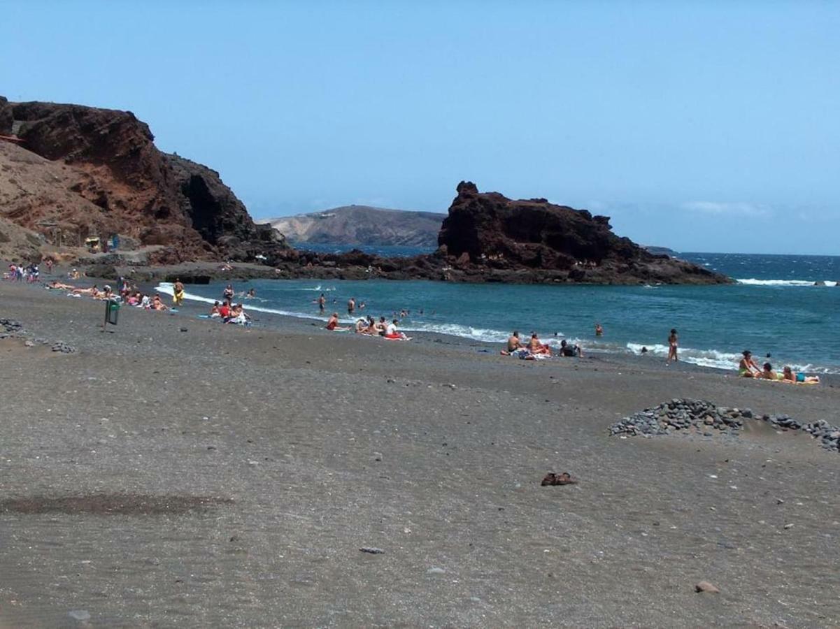 Burero Beach Stay - Quiet El Burrero Exterior photo