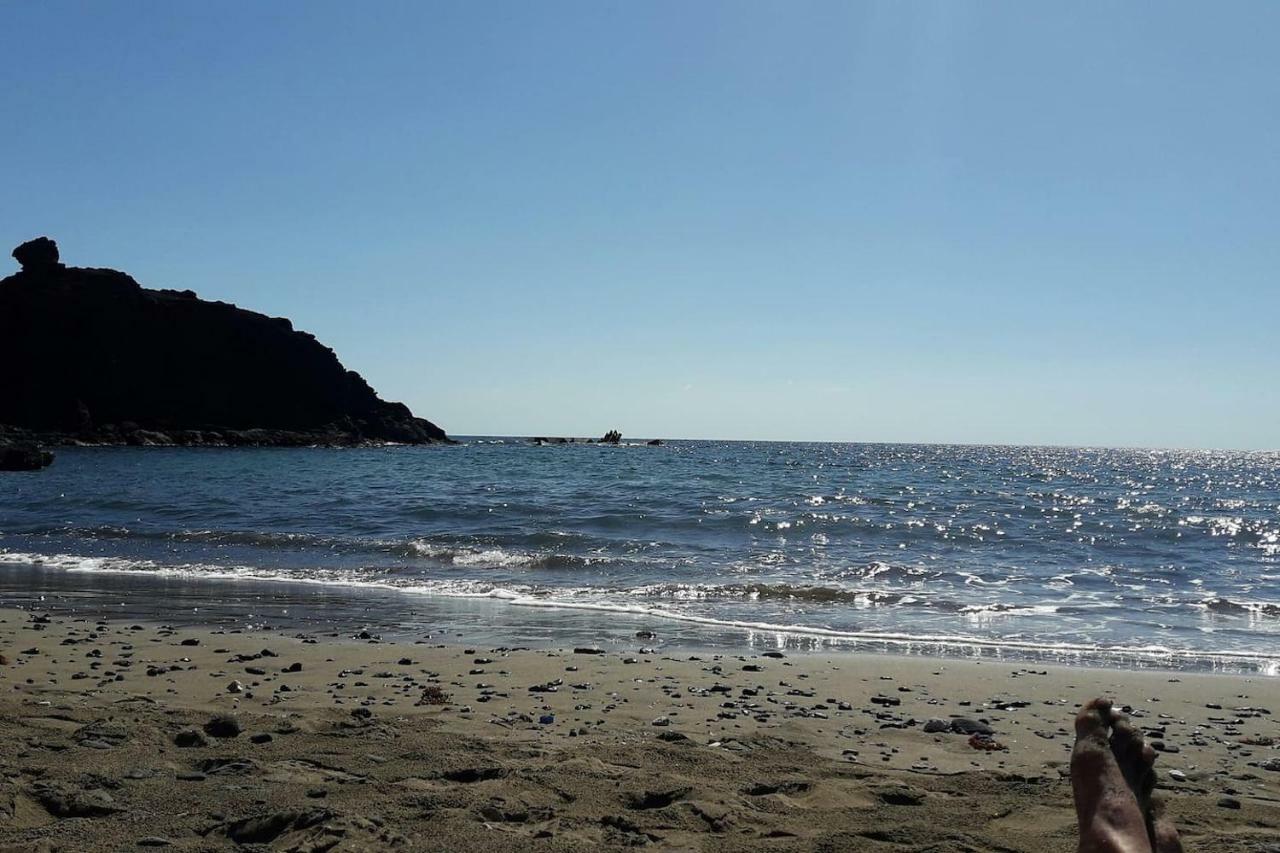 Burero Beach Stay - Quiet El Burrero Exterior photo